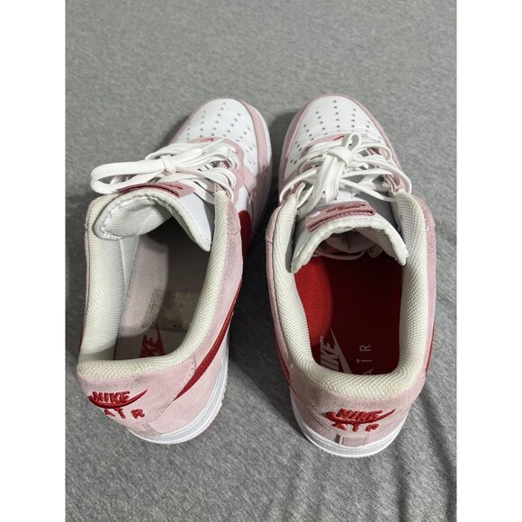 Nike Air Force 1 Low Shoes Mens Size 12.5 Valentines Day Heart DD3384-600 RPB - Picture 7 of 16